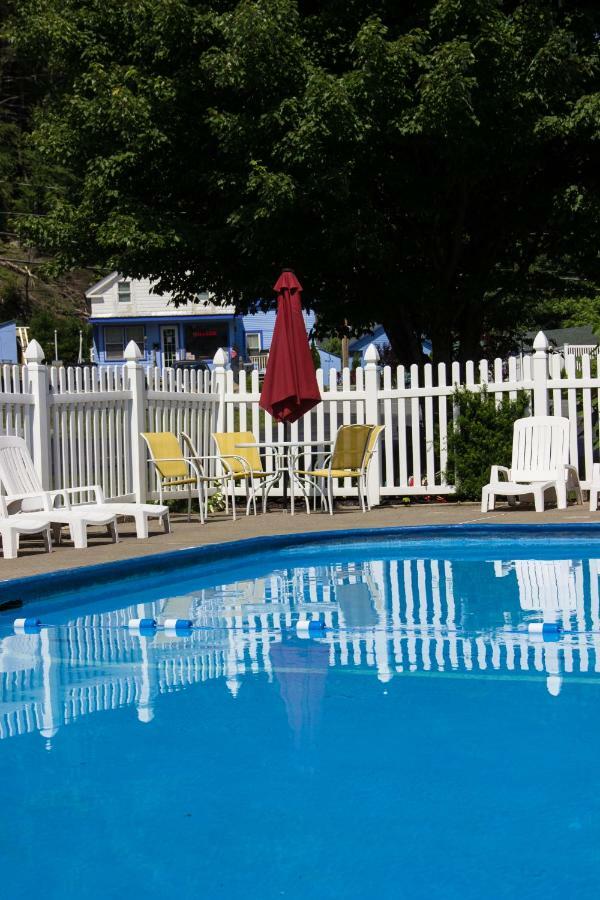 Fran Cove Motel Lake George Exterior photo